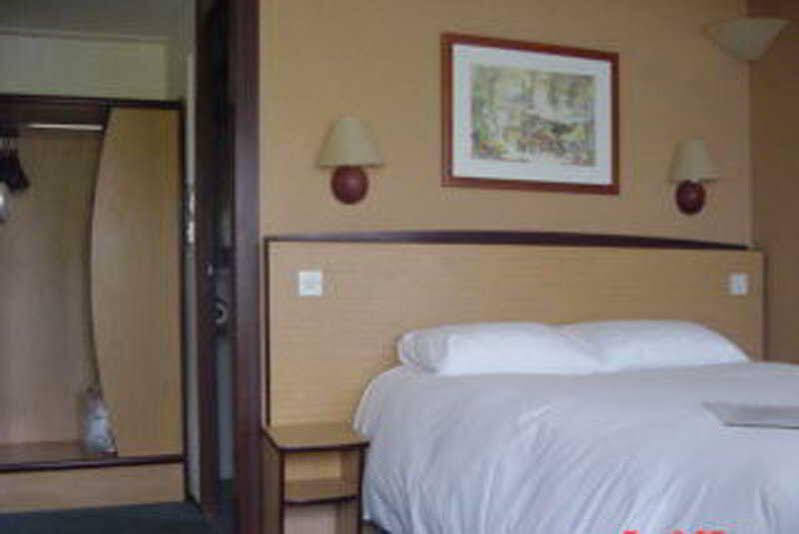 Hotel Campanile Dartford -South East London Zewnętrze zdjęcie